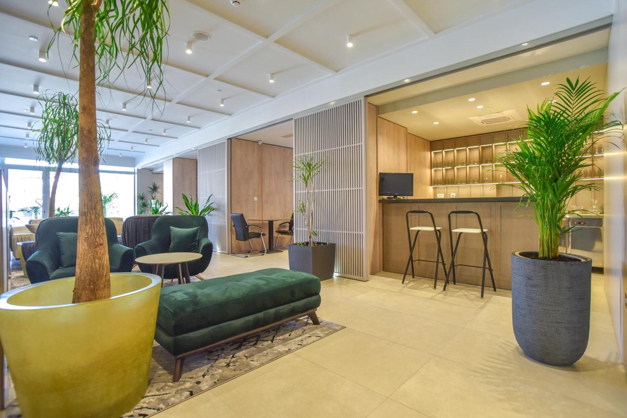 Hotel La Mer Budva Luaran gambar