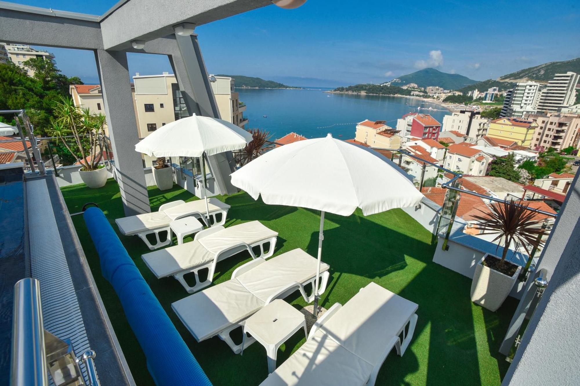Hotel La Mer Budva Luaran gambar
