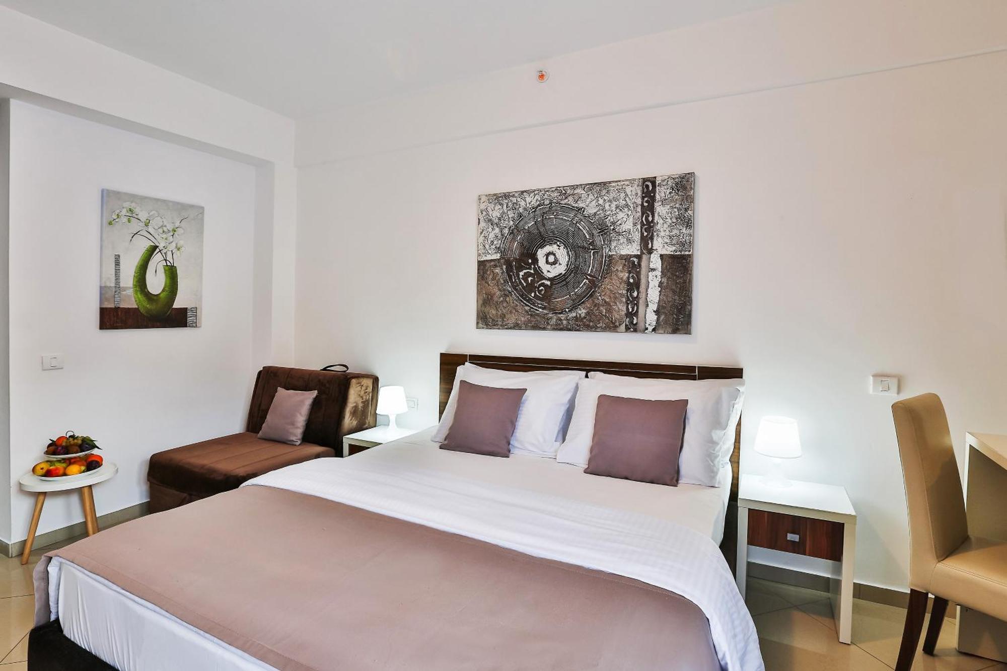 Hotel La Mer Budva Luaran gambar